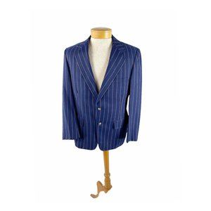 1970s blue pinstripe wool sports coat two button closure Size 40 chest